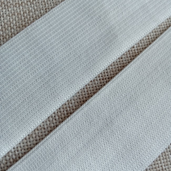 Резинка білизняна вязана, 40 мм., біла.