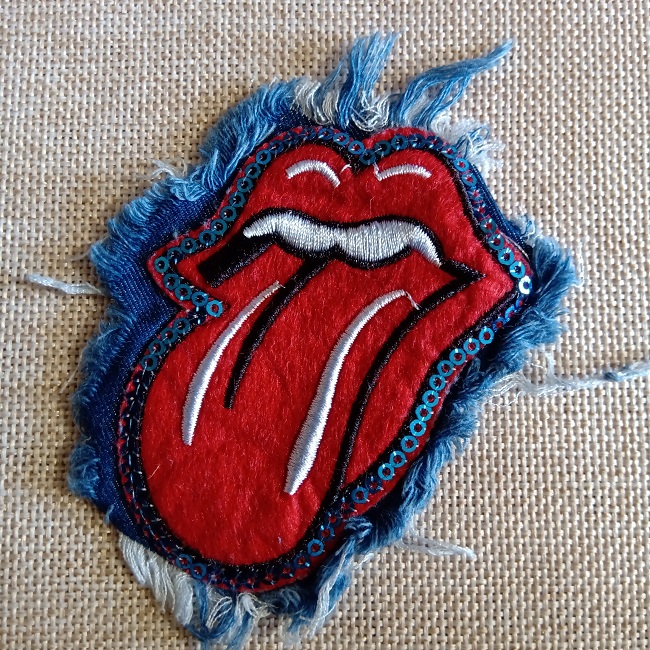Нашивка Губи, джинс, 70х85 мм.