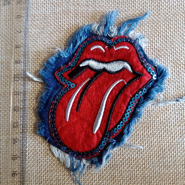 Нашивка Губи, джинс, 70х85 мм.