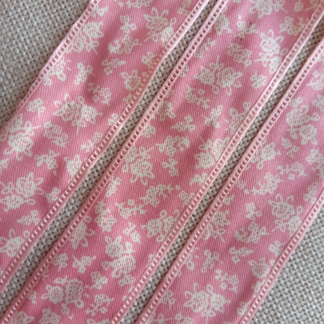 Текстильна стрічка (бавовна) 2,5 см., рожева.