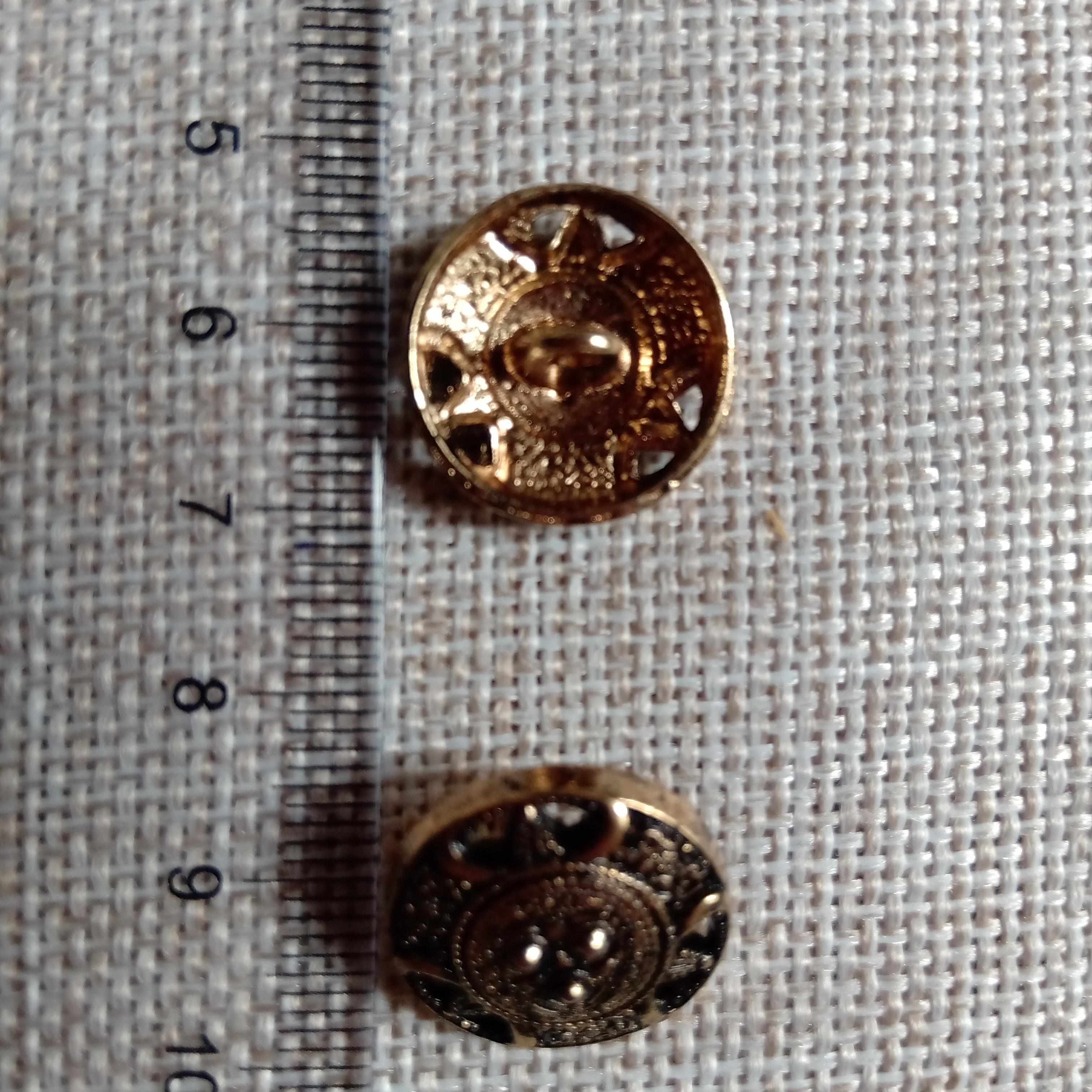 Ґудзик металевий, 17 мм., золото.