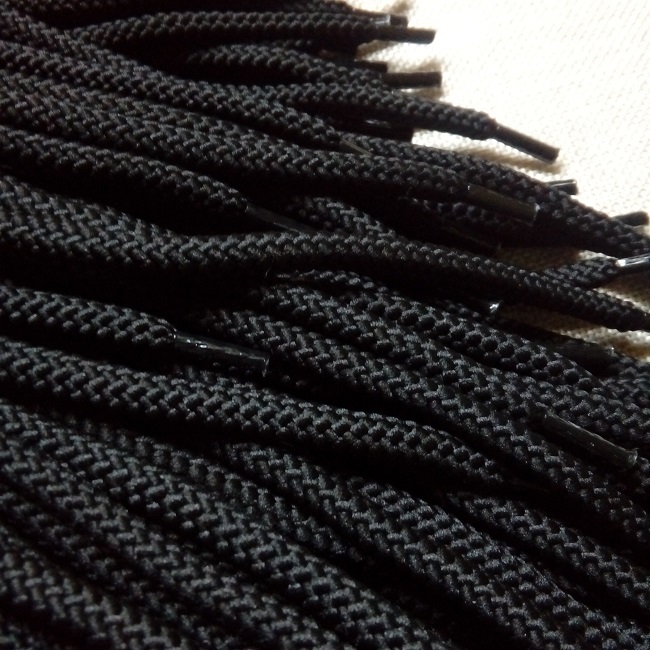 Шнурки круглі, товсті 6 мм., 60 см., чорний.