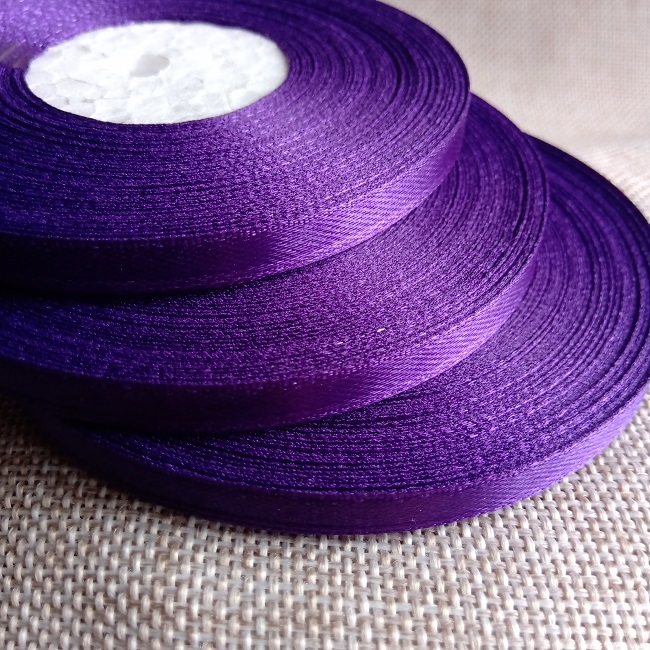 Атласная лента 6 мм., фиолетовый.