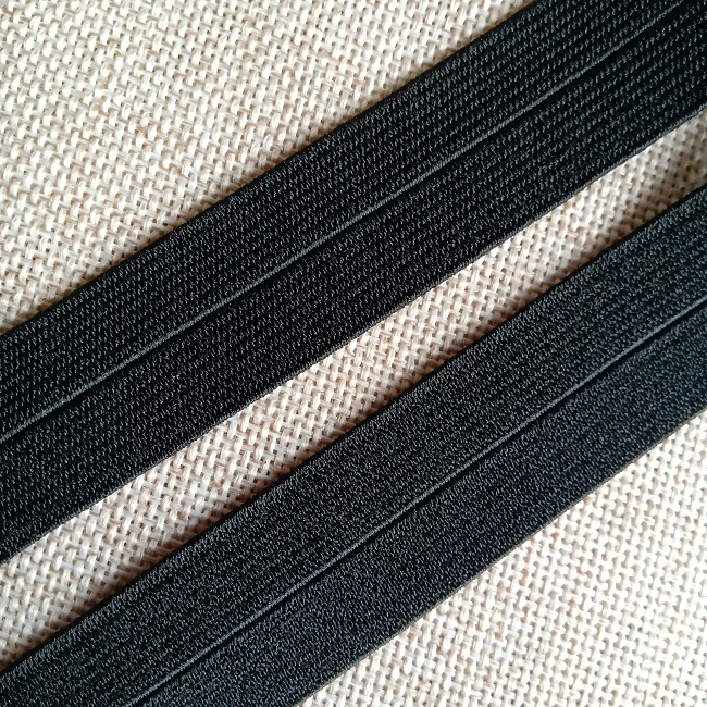Резинка вязана пополамка, 23 мм., чорна.