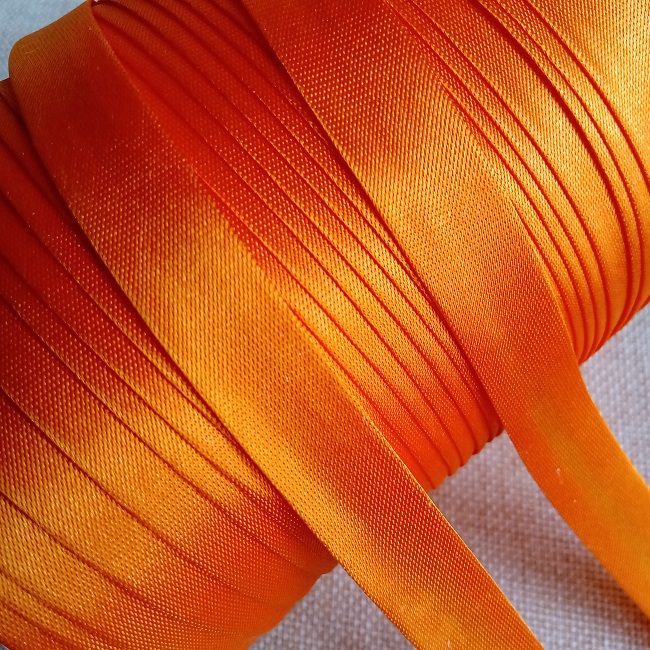 Коса бейка атлас, 15 мм, жовтогарячий (6041)