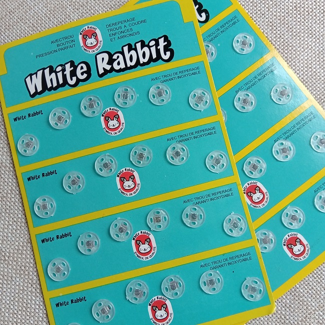 Кнопка пришивна, пластмасова, 10 мм, біла прозора (24 шт.)