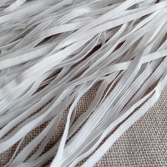 Резинка білизняна плетена, 4 мм., біла.