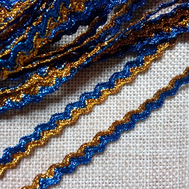 Тасьма Зиг-заг, парча, 0,5 см., золото-синій.