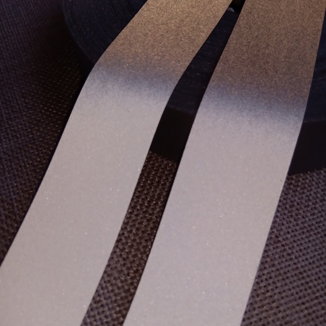 Стрічка світловідбивна (тканина) 2,5 см, сіра, К300 ПЕ