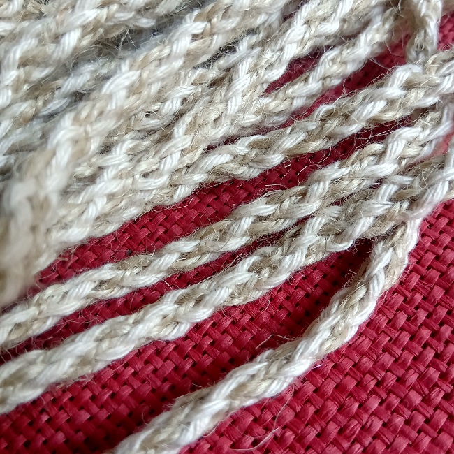 Шнур (бечевка) плетений, джутовий з х/б ниткою 6 мм.