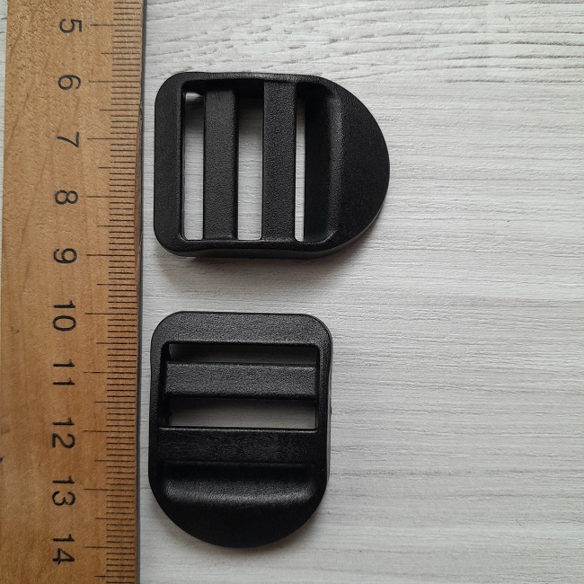 Перетяжка пластикова, трищільна, 25 мм, чорна (1).