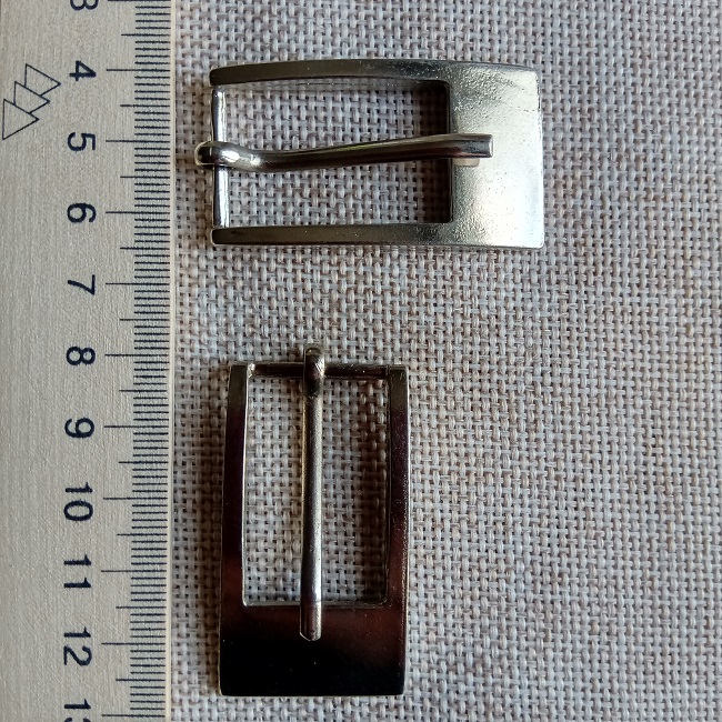 Пряжка металева, 20х30 (25х47) мм., нікель.