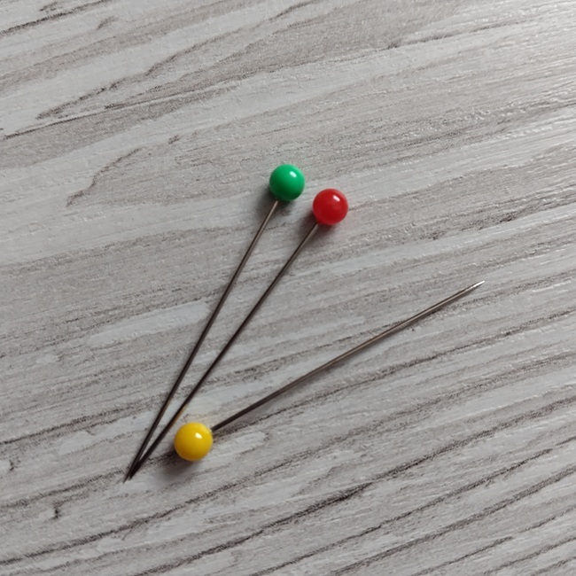 Шпилька-намистина кольорова в пластиковій коробці, 38 мм, 80 шт (2)