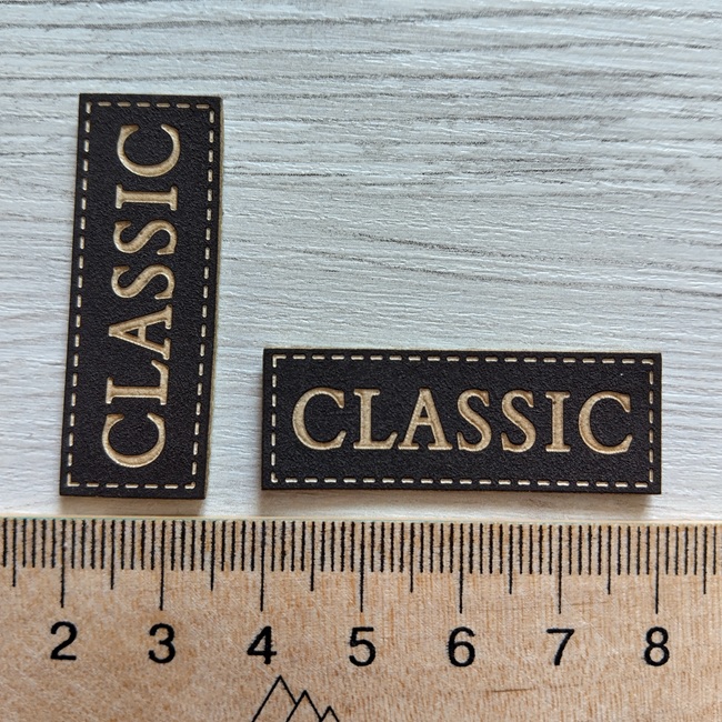 Лейба нашивка CLASSIC 42х15 мм