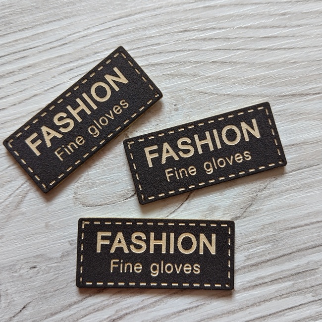 Лейба нашивка Fashion 40х17 мм