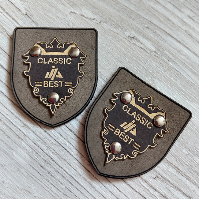 Лейба нашивка CLASSIC 42х36 мм