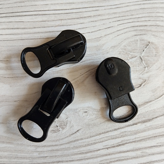 Бігунок спіраль, тип-10, чорний***