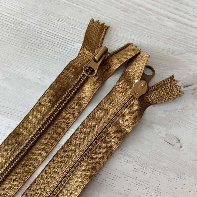 Блискавка спіральна, нероз'ємна, тип-7, 20 см, койот (494)