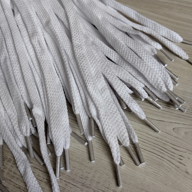 Шнурки плоскі бавовняні, 10 мм, 120 см, білі