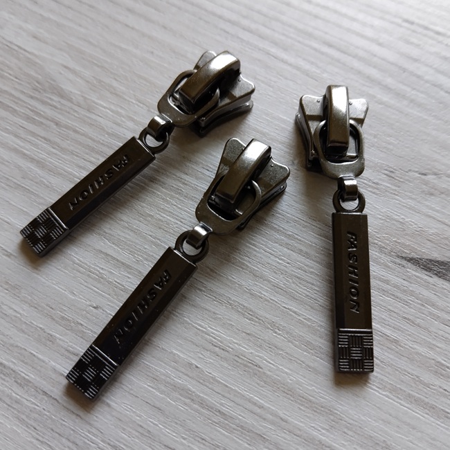 Бігунок трактор, тип-5, Фешн, з фіксатором,  темний нікель**