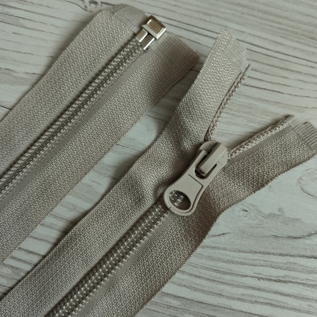 Блискавка спіральна, тип-5, 1 бігуонк, 80 см, світло-бежева (400)