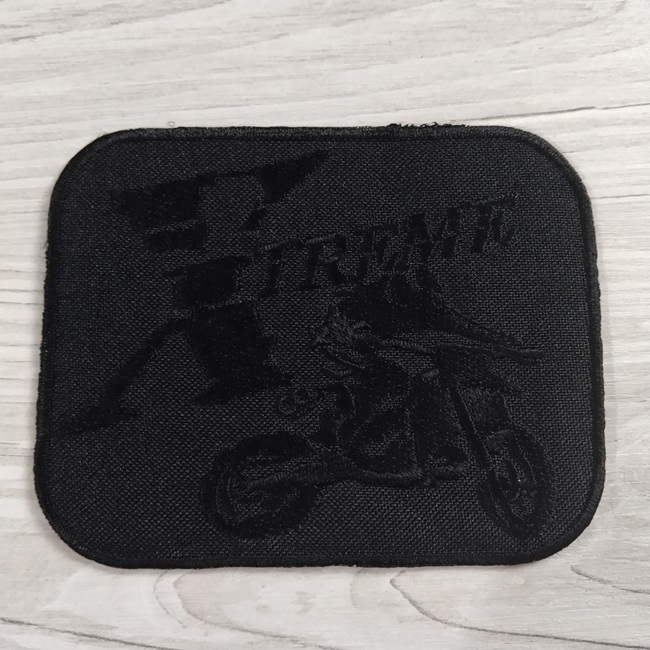 Нашивка клейова Екстрім, чорна 95х75 мм.