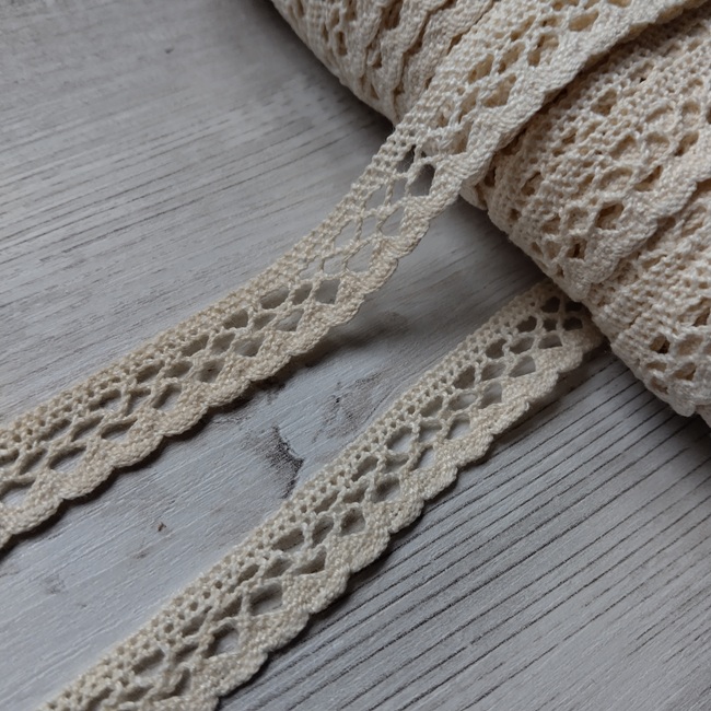Мереживо натуральне бавовняне, 15 мм, світло-бежевий
