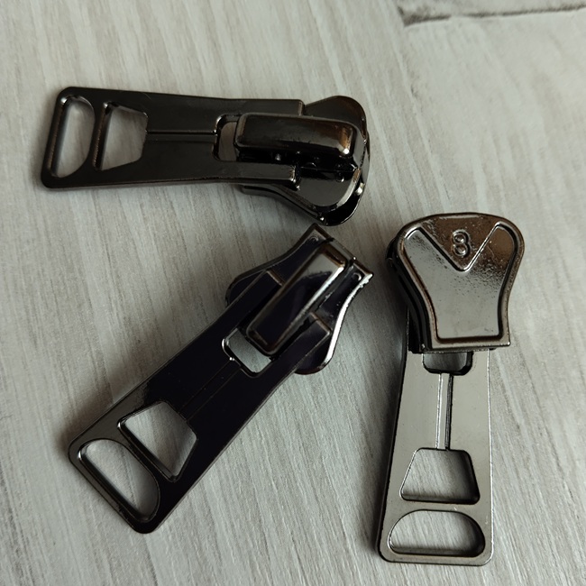 Бігунок трактор, тип-8, темний нікель*