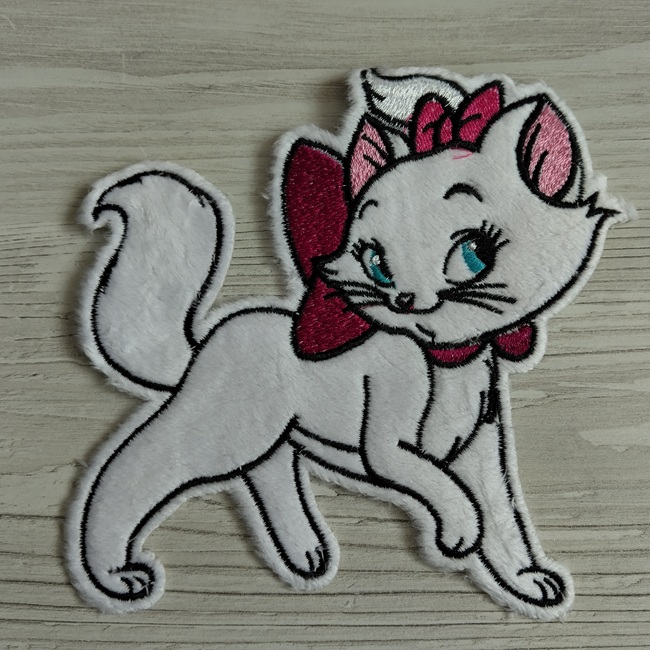 Нашивка клейова Кішка, 160х150 мм