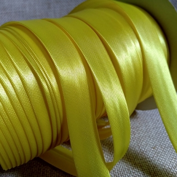 Коса бейка атлас, 15 мм, жовтий (012)