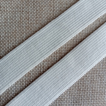 Резинка білизняна вязана, 20 мм., біла.