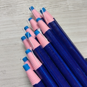 Крейда олівець з ниткою синій.