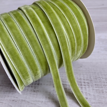 Тасьма велюр (бархат), 10 мм, салатова