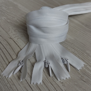 Блискавка потайна, 50 см., тип-3, білий ТКАНИННА ОСНОВА (501)