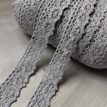 Мереживо натуральне бавовняне, 28 мм, сірий